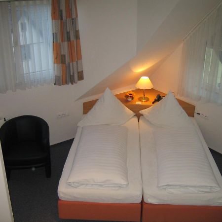 Oberndorf am Neckar Hotel Wasserfall Garni מראה חיצוני תמונה