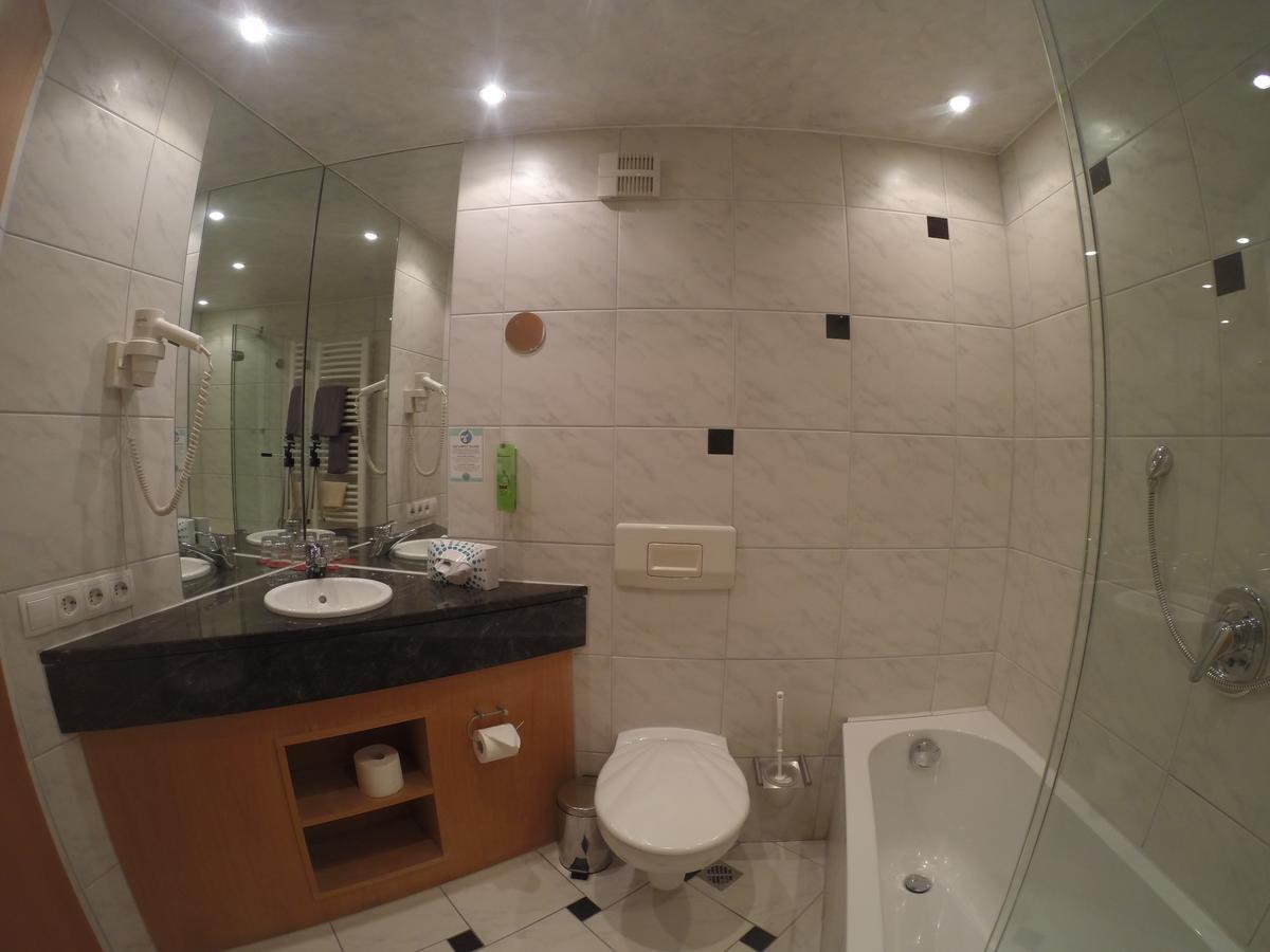 Oberndorf am Neckar Hotel Wasserfall Garni מראה חיצוני תמונה