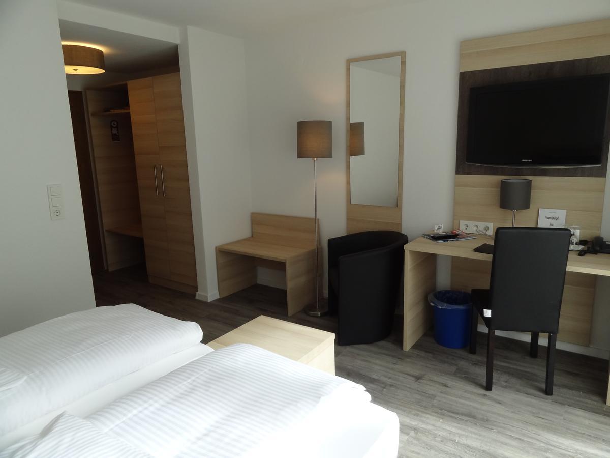 Oberndorf am Neckar Hotel Wasserfall Garni מראה חיצוני תמונה